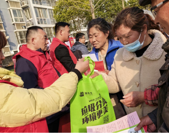 垃圾分類項目運營，垃圾分類定時定點投放，貓先生垃圾分類